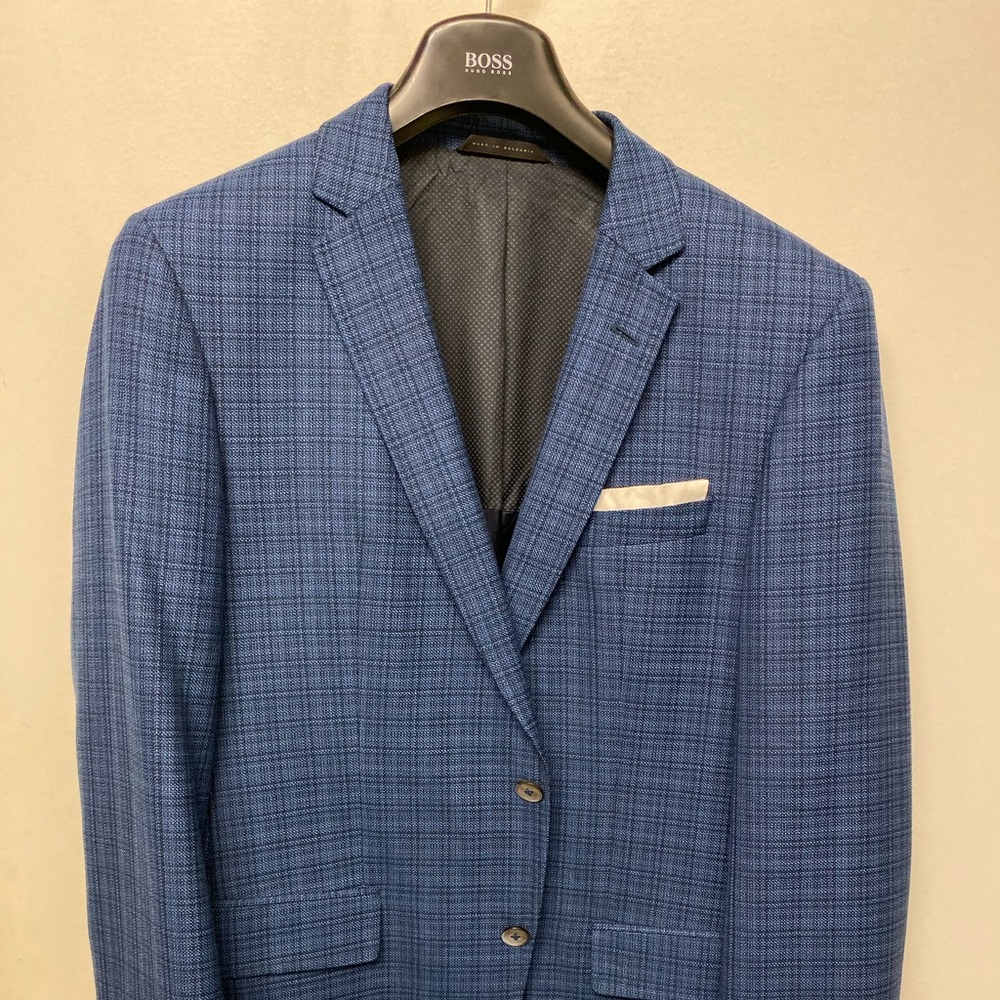 Hugo Boss Luxury Sports Coat 42R Only Worn Once